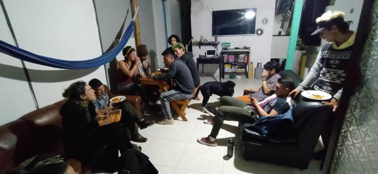 Hostal Musica Y Arte San Agustín Buitenkant foto
