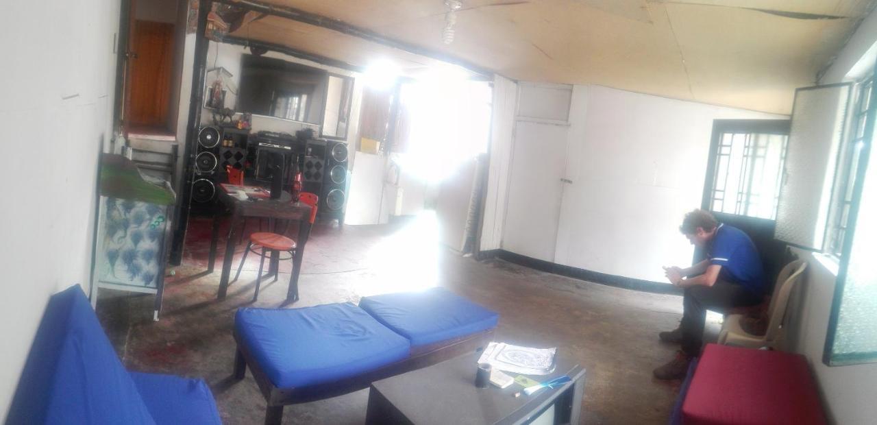 Hostal Musica Y Arte San Agustín Buitenkant foto