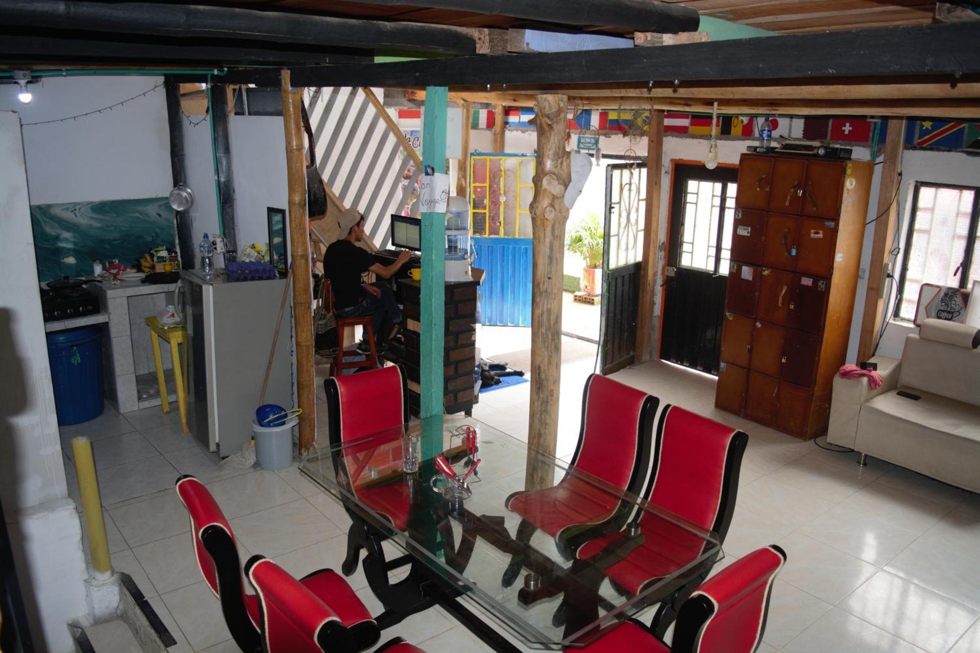 Hostal Musica Y Arte San Agustín Buitenkant foto